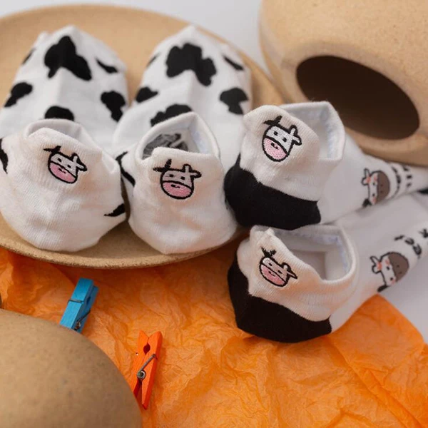 5 أزواج مضحك لطيف التطريز الباندا الجوارب النساء Harajuku Divertidos Kawaii أبيض أسود Calcetines Mujer الكاحل Sokken Chaussette #6