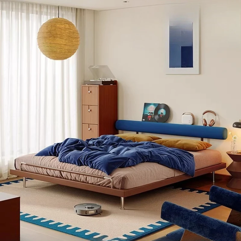 

Скандинавская средневековая кровать из массива дерева 2025 для малогабаритных квартир, экономия пространства, без прикроватной тумбочки, 1,5 метра, простая двуспальная кровать без изголовья