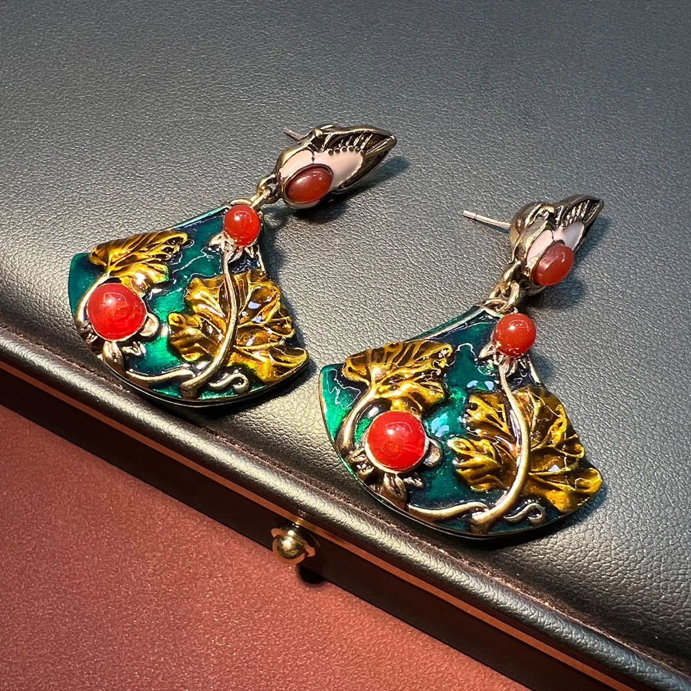Medieval style enamel color fan-shaped heavy industry earrings vintage French high-end sense old copper plated real gold S925 ea