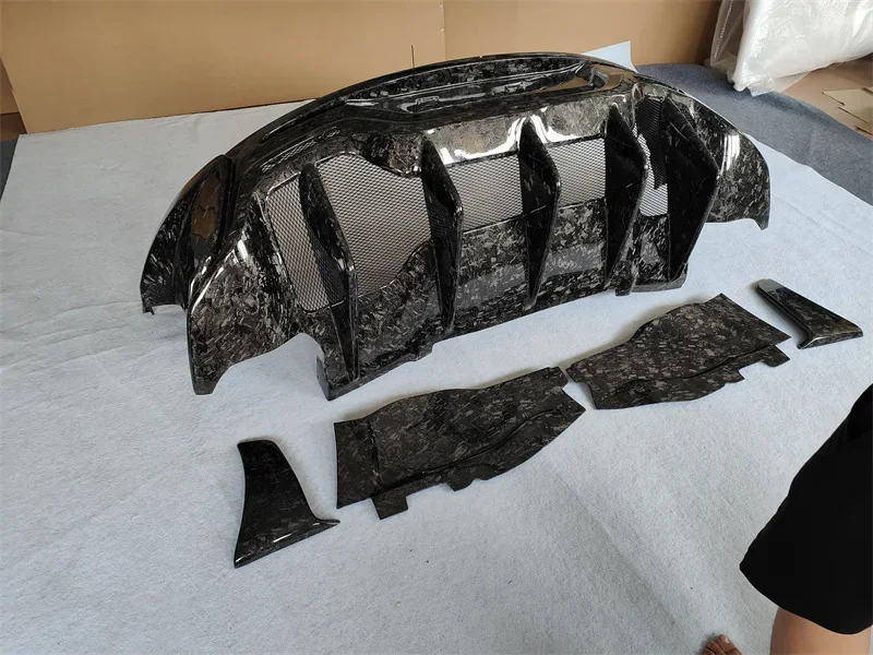 

Подходит для McLaren 570 570s 540, модернизированных автомобильных аксессуаров в стиле 600LT, задний диффузор из кованого углеродного волокна, автомобильные инструменты.