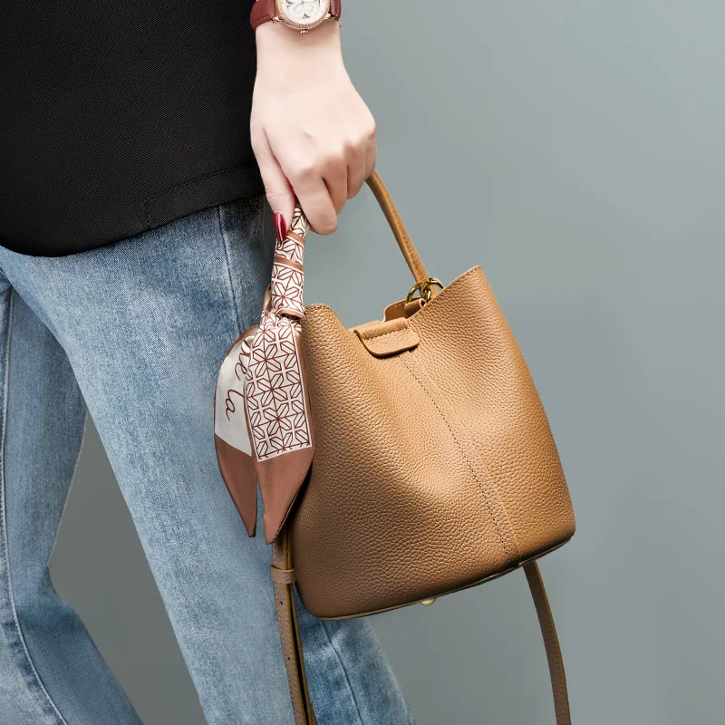 Top layer cowhide bag new style bag women's bag crossbody bag high-end genuine leather handbag bucket