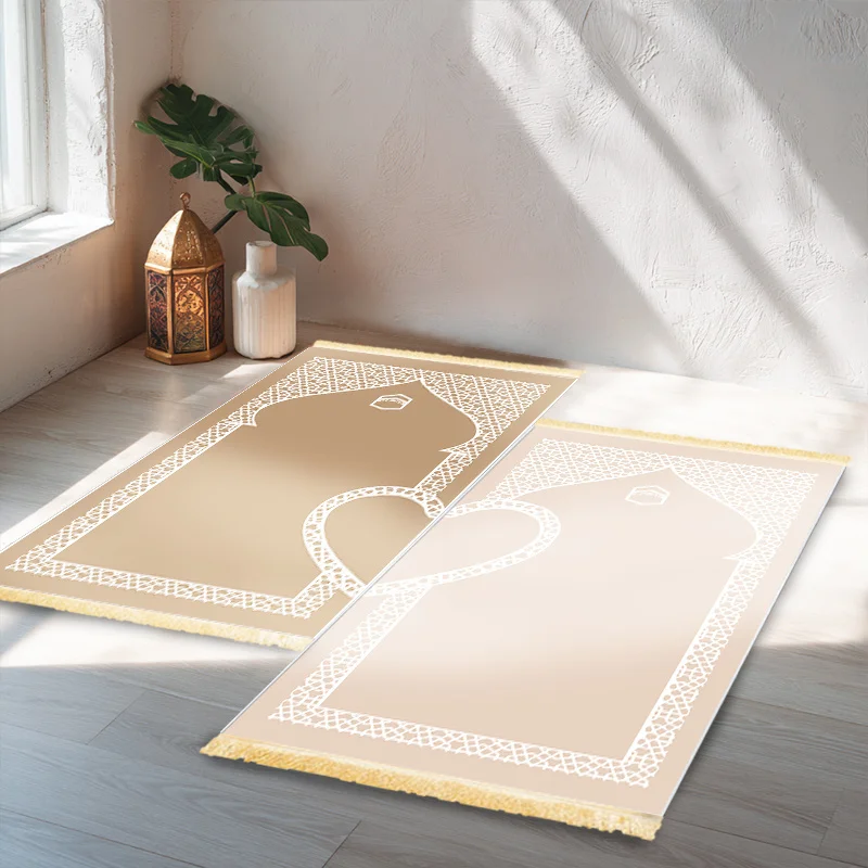 

Набор из 2 роскошных исламских молитвенных ковриков VIKAMA для пар с узором в виде сердец, одинаковый дизайн, мусульманский молитвенный коврик