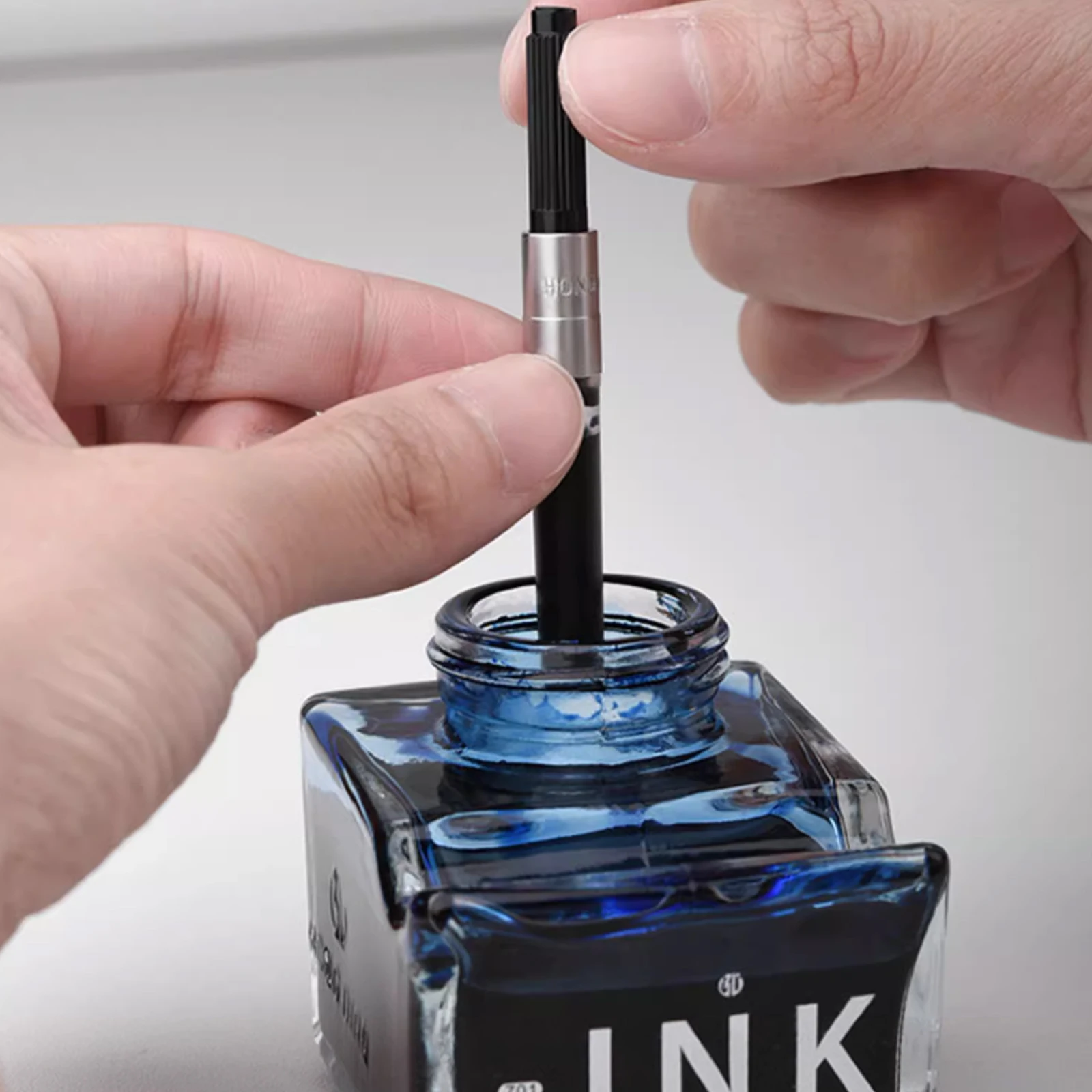 New 5pcs\\set Hongdian Ink Converter 34 Caliber Rotary Ink Applicator Large Capacity Ink Storage for M1M2 Fountain Pen Stationery