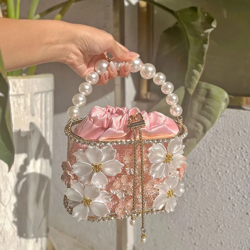 Hollow Out Metal Cage Handbag Women's Flower Clutch Purse Crystal Shiny Rhinestone Diamond Evening Bag Wedding Party