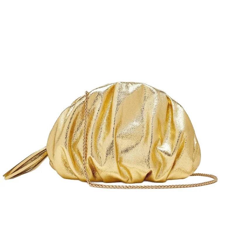 

Ladies European and American shiny PU leather metal crackle dinner wallet luxury design large capacity dumpling hand party bag
