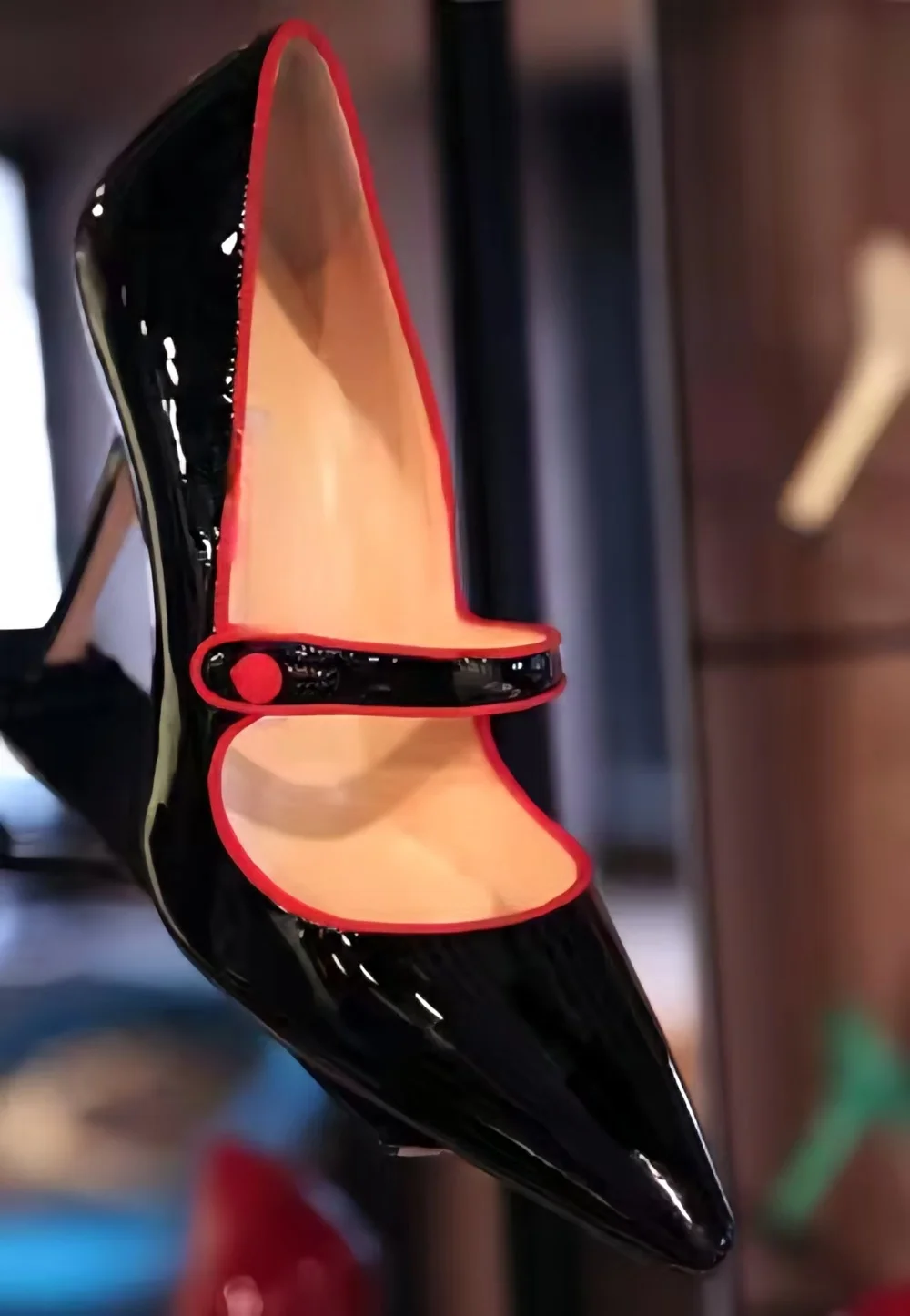 

Elegant Black Patent Leather Pointed Toe Mary Jane Heels Vibrant Red Accents Stiletto Heel Retro-Chic Women's High Shoes