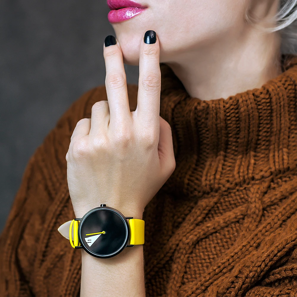 Sinobi-Reloj de pulsera de lujo para Mujer, cronógrafo giratorio con banda de cuero amarilla, creativo, a la moda