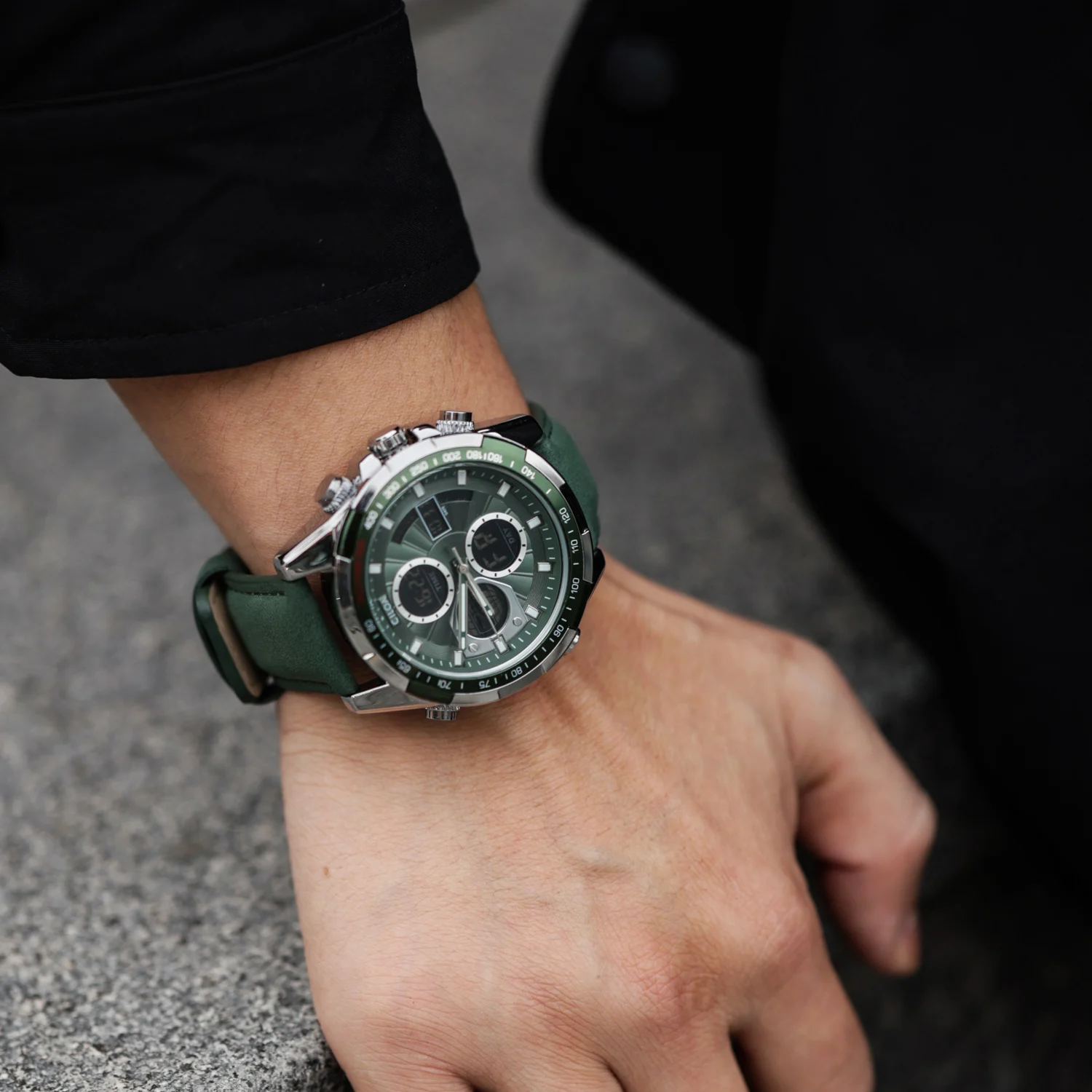 ساعة CILOA الجديدة للرجال متعددة الوظائف رياضية كاجوال كوارتز - مضيئة ومقاومة للماء #3