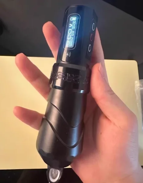 

Профессиональная беспроводная роторная ручка для татуировки с ходом 3,5/4,0/4,6 мм для использования в студии татуировщиков