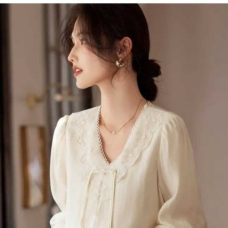 2024 Spring New Gentle Slimming V-neck Button Up Women\'s Shirt with Elegant Temperament Lace Embroidery Long Sleeved Shirt