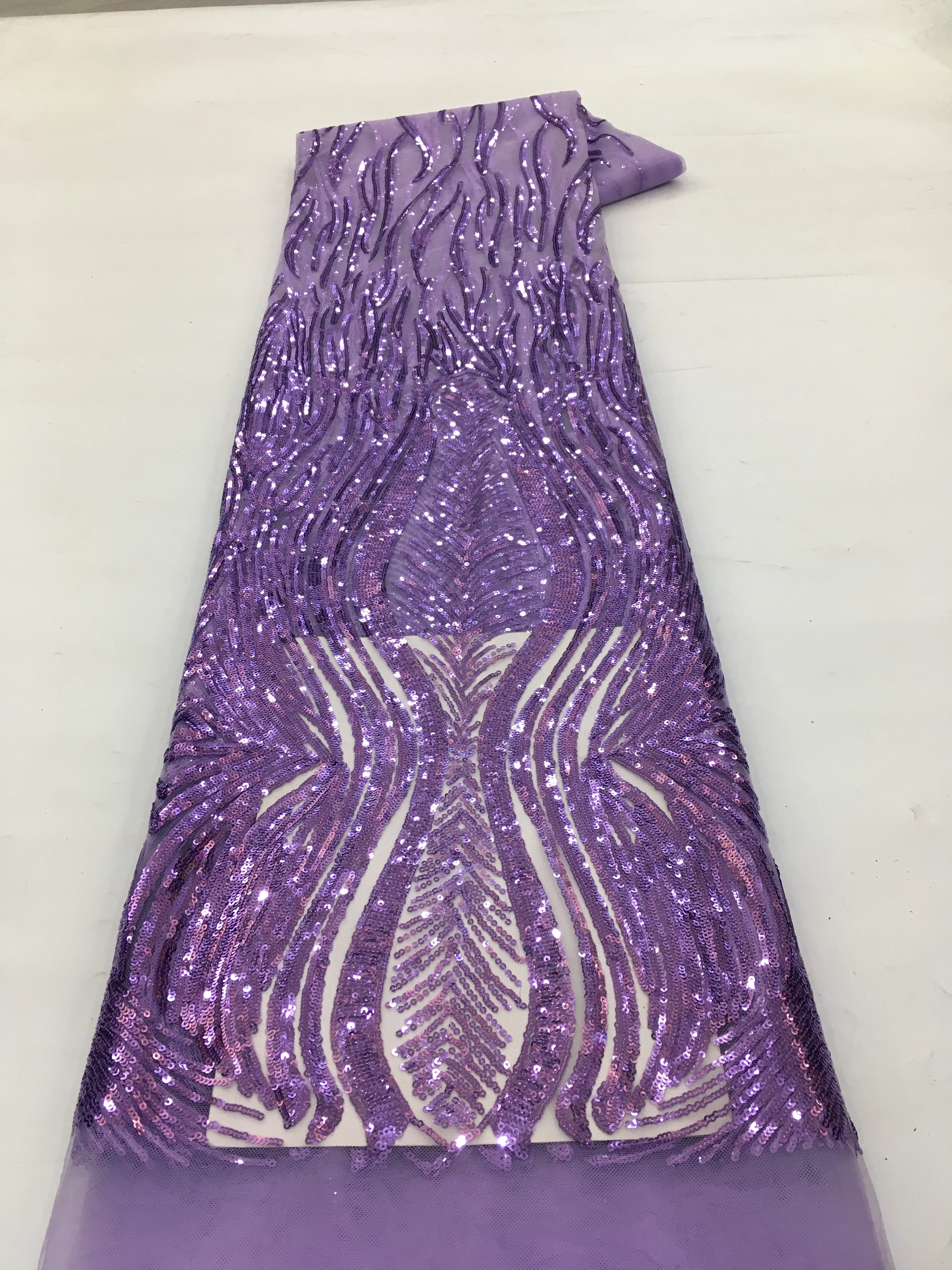 

Wholesale African Sequins Lace Fabric French Embroidery High Quality Luxury Heavy Beaded Bridal Wedding Lace