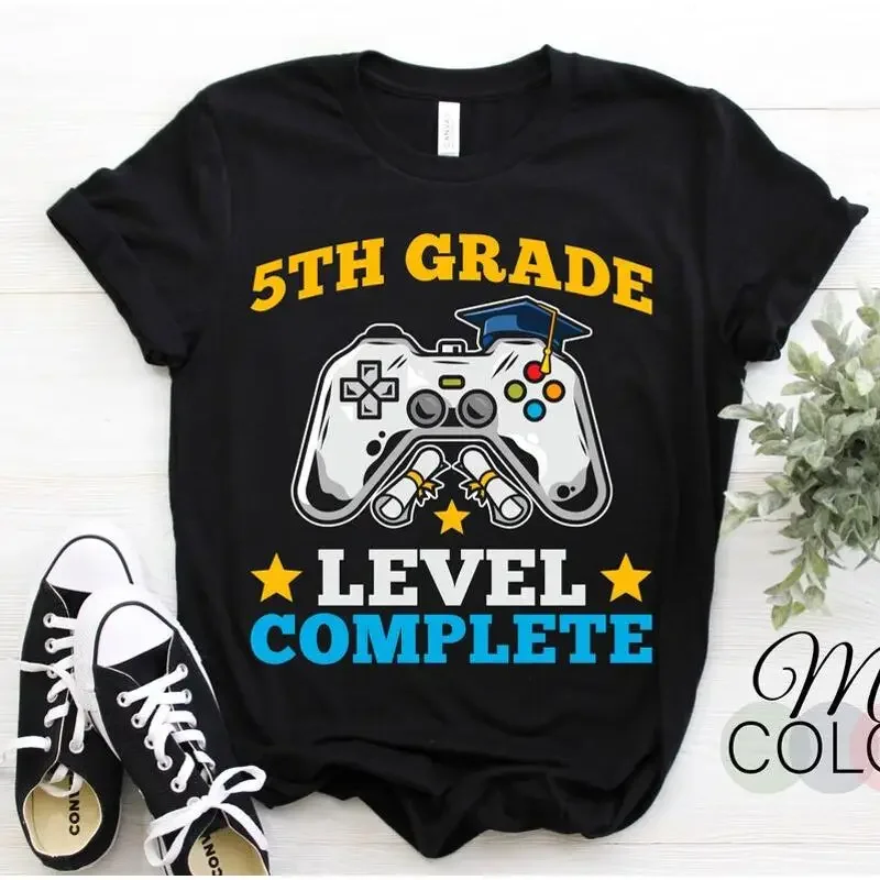 5th Grade Level Complete Video Games Lover Graduation Class School Graduate G... T shirt