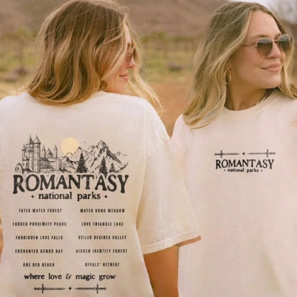 Romantasy Reader Shirt Fantasy Romance Reader Merch Bookish Merch Book Gift for Her Fourth Wing Throne of Glass Clothes