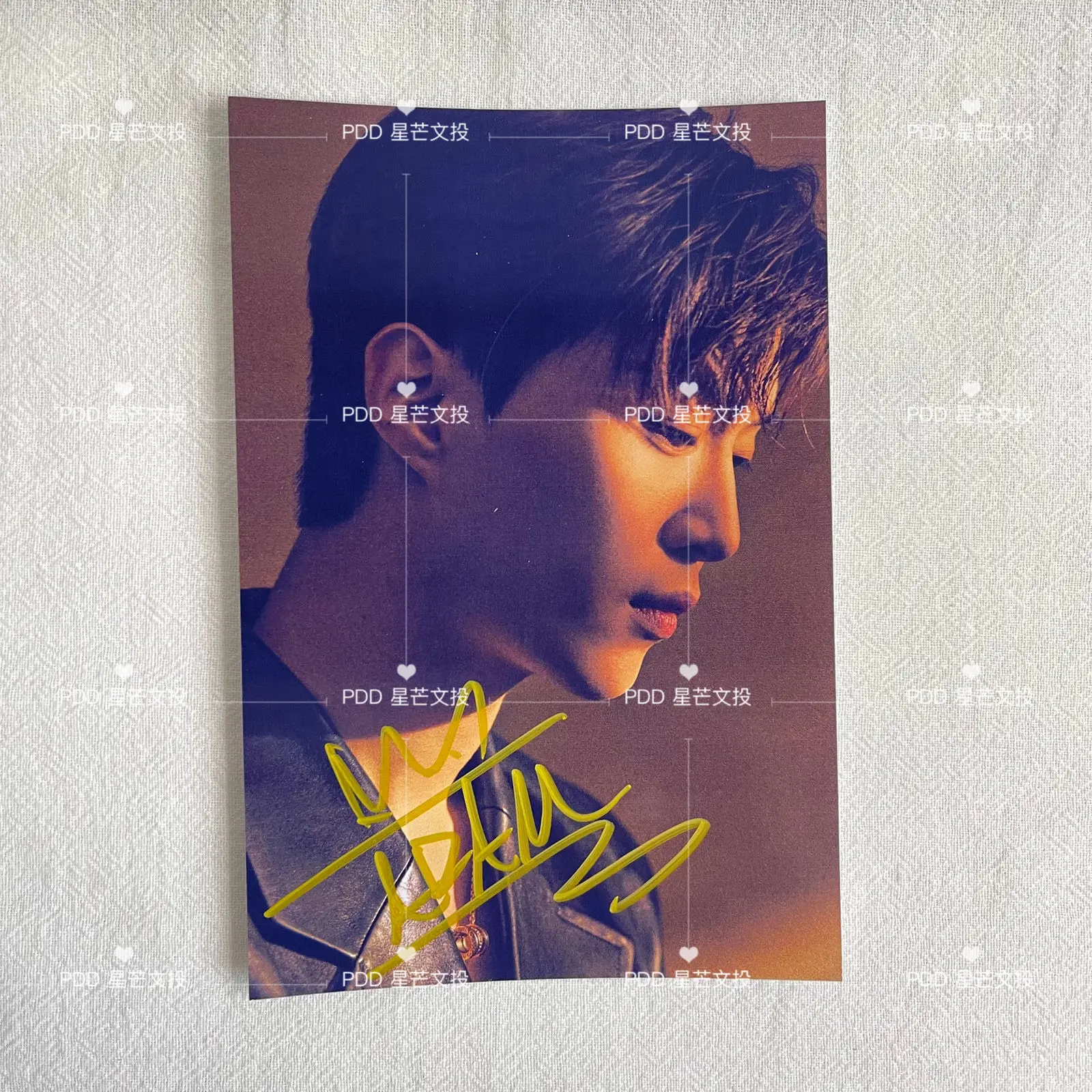 Fan cheng cheng Chinese star autographed photo 6-inch non printed birthday gift for friend