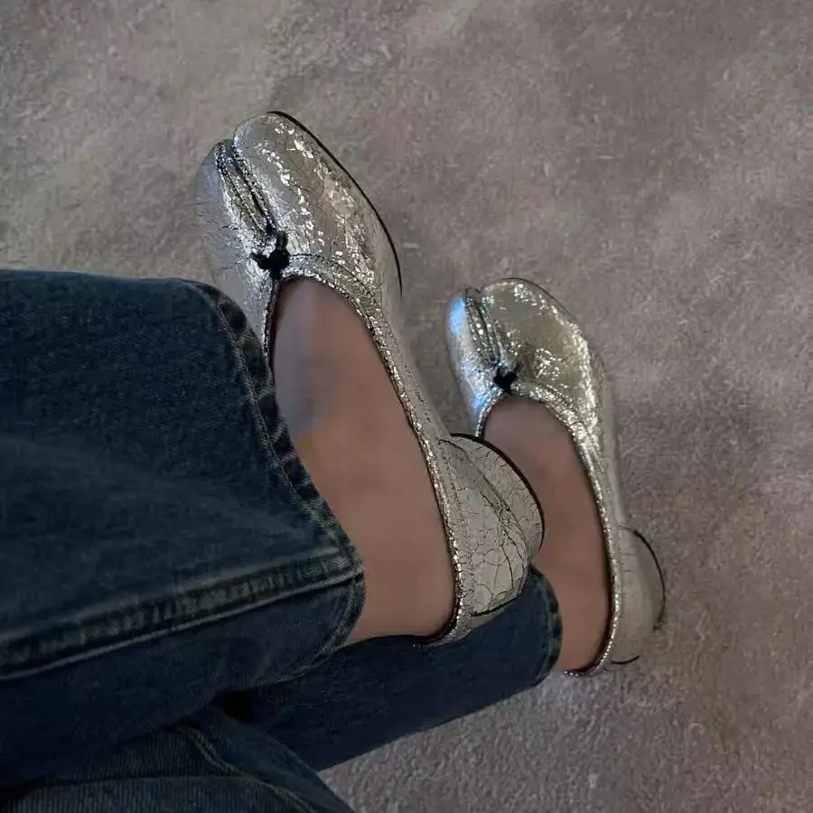 

2026 New Silver Tabi Shoes Split Toe Leather High Heels For Women Slip-On Unique Design Casual Footwear 35-40