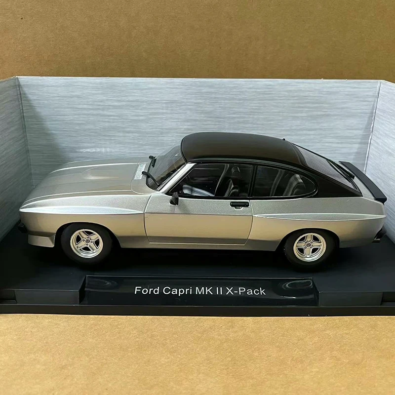 Diecast 1:18 Ford Capri MK II Simulation Alloy Car Model Toy Collectible Gifts Ornaments