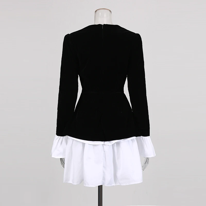 TWOTWINSTYLE Hit Color Loose Mini Dresses for Women Square Neck Long Sleeve High Waist Temperament Dress Female Fashion