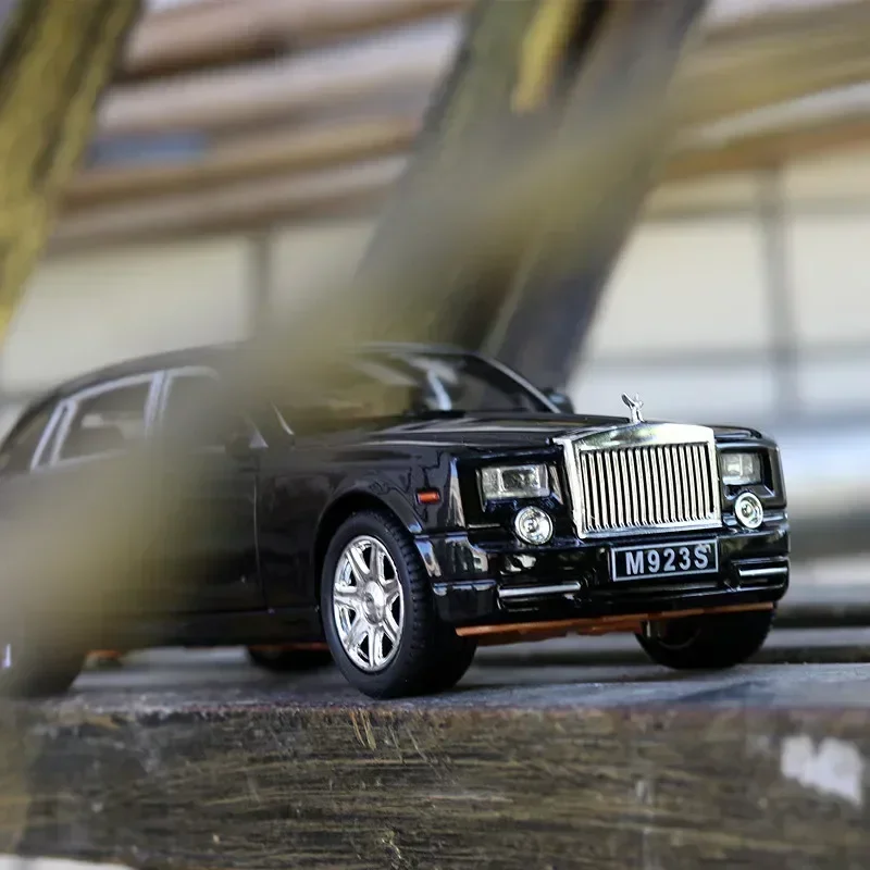 Modèle de voiture Rolls Royce Phantom en alliage moulé sous pression, jouet en métal, simulation du son et de la lumière, collection de voitures arrière, cadeau pour enfants, A0.25, 1:24