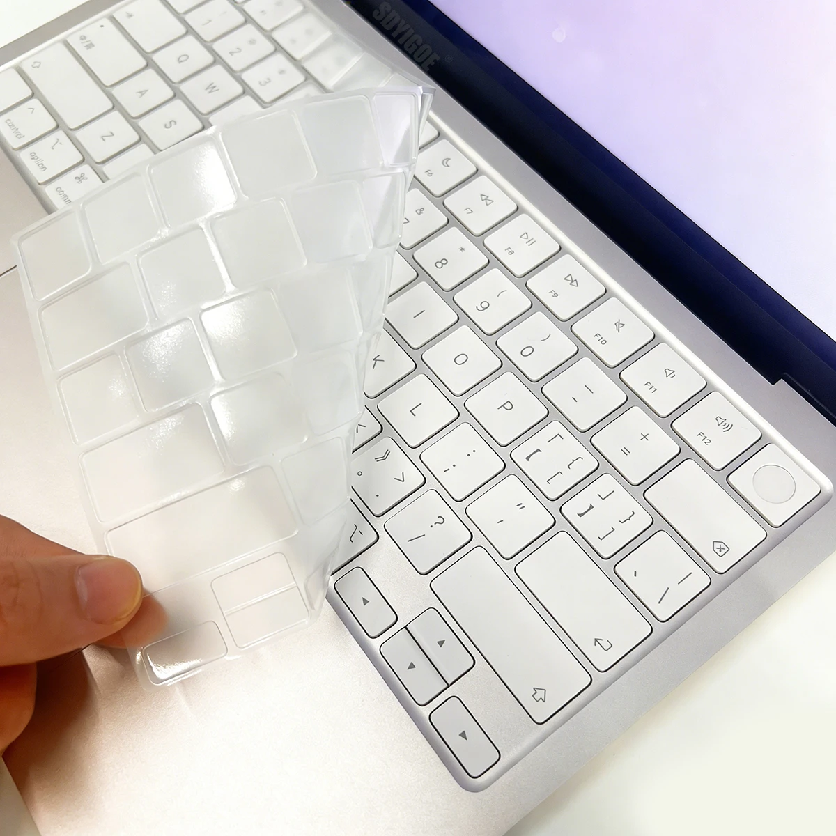 �y�Z�[�����z2026�N�V�^TPU�L�[�{�[�h�J�o�[ MacBook Neo 13 A3404�Ή��AUS/EU���C�A�E�g�Ή��A�����^�N���A�����L�[�{�[�h�v���e�N�^�[