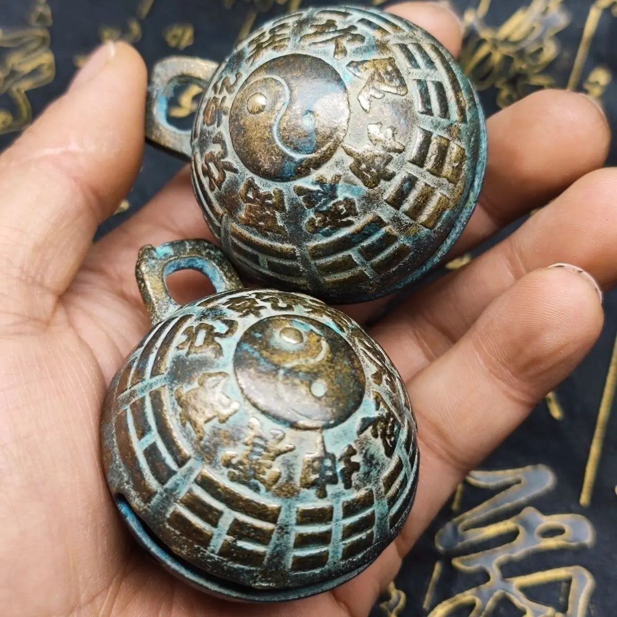 a pair of Feng shui tai chi bagua bell Statue Sculpture Figurine Home Decoration