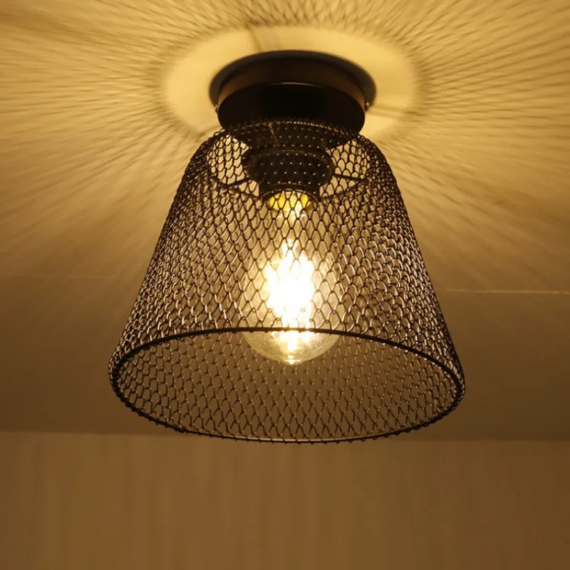 

Industrial Wind Mesh Cover Wrought Iron Small Ceiling Light Restaurant Bedroom Retro Lighting Simple Personality Corridor Lamp