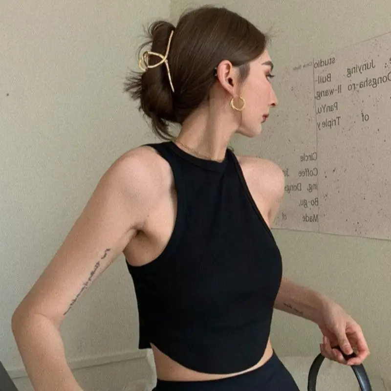 

Sexy Tank Top Black Halter Crop Tops Women Summer Camis Solid Camisole Fashion Casual Tube Top Female Sleeveless Crop Vest D858