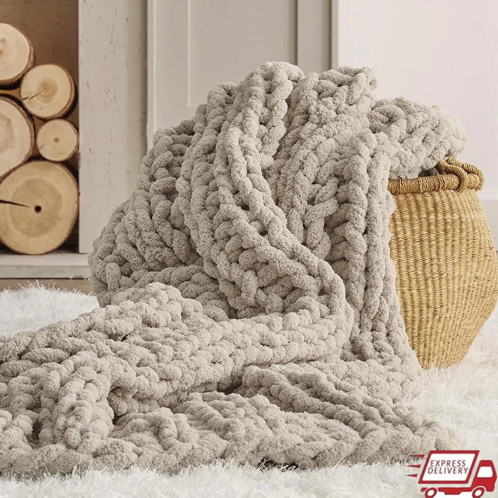 

Hand Knitted Chunky Knit Throw Blanket Chenille Couch Blanket Soft Thick Cozy Warm Home Décor Easy Care Machine Washable