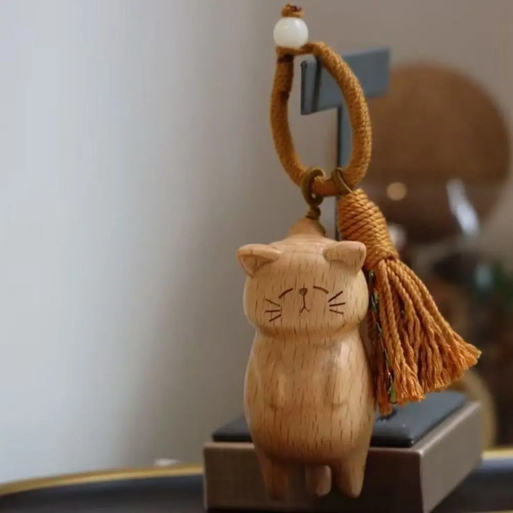 نسج حبل خشبي منحوتة القط المفاتيح الخرز الكرتون الحيوان الخشب كيتي الدمى قلادة الحلي Kawaii منحوتة القط كيرينغ الهدايا