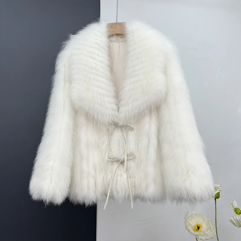 Abrigo de piel auténtica blanca para mujer, chaqueta de piel de zorro Natural a la moda con cuello vuelto grande, chaqueta corta de piel de zorro auténtica con cordones para mujer