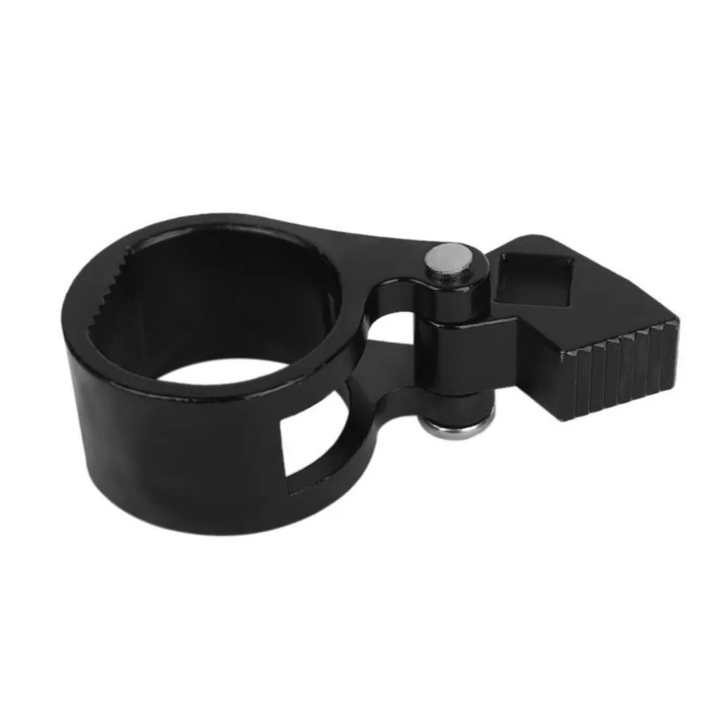 Strumento di rimozione Chiave per tirante interno 27-42mm Timone dello sterzo per auto Strumento per la rimozione dell'asta del cingolo dell'auto Chiave di trazione interna in acciaio al carbonio Nuovo