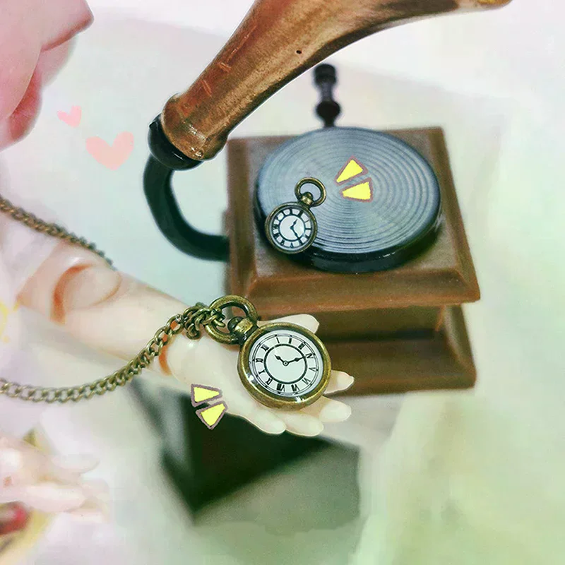 /GJ/Dollhouse Simulation Vintage Pocket Watch Dollhouse Mini Decoration Dolls House Accessories Kid Pretend Play Toy 1/12