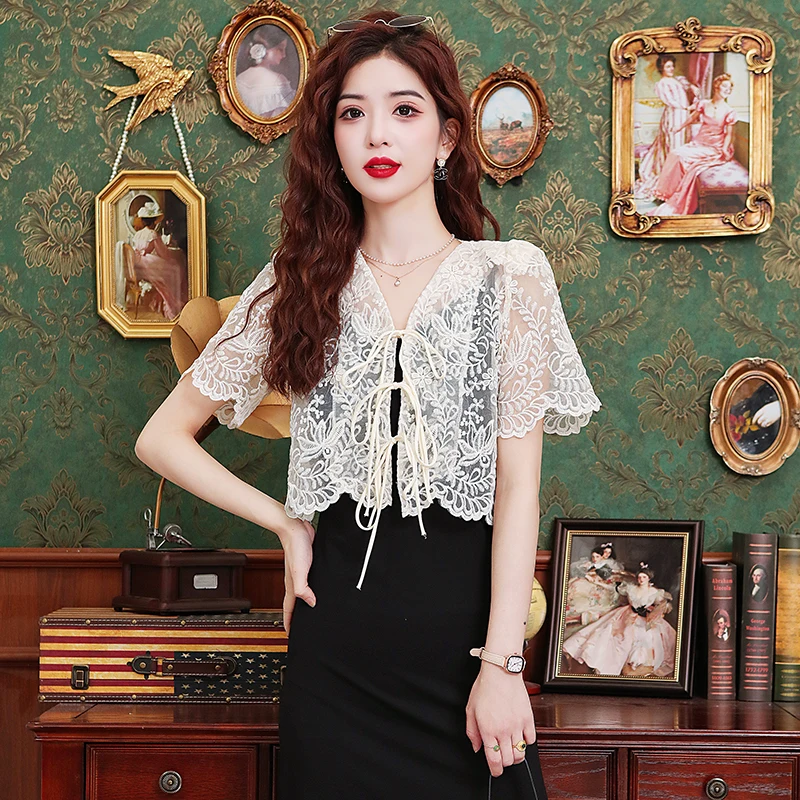 Summer Fashion New Short Sleeve V-Neck Women Shirt Casual Lace Shirt Blouse Women Tops  Blusas Mujer De Moda 2024 Verano J635