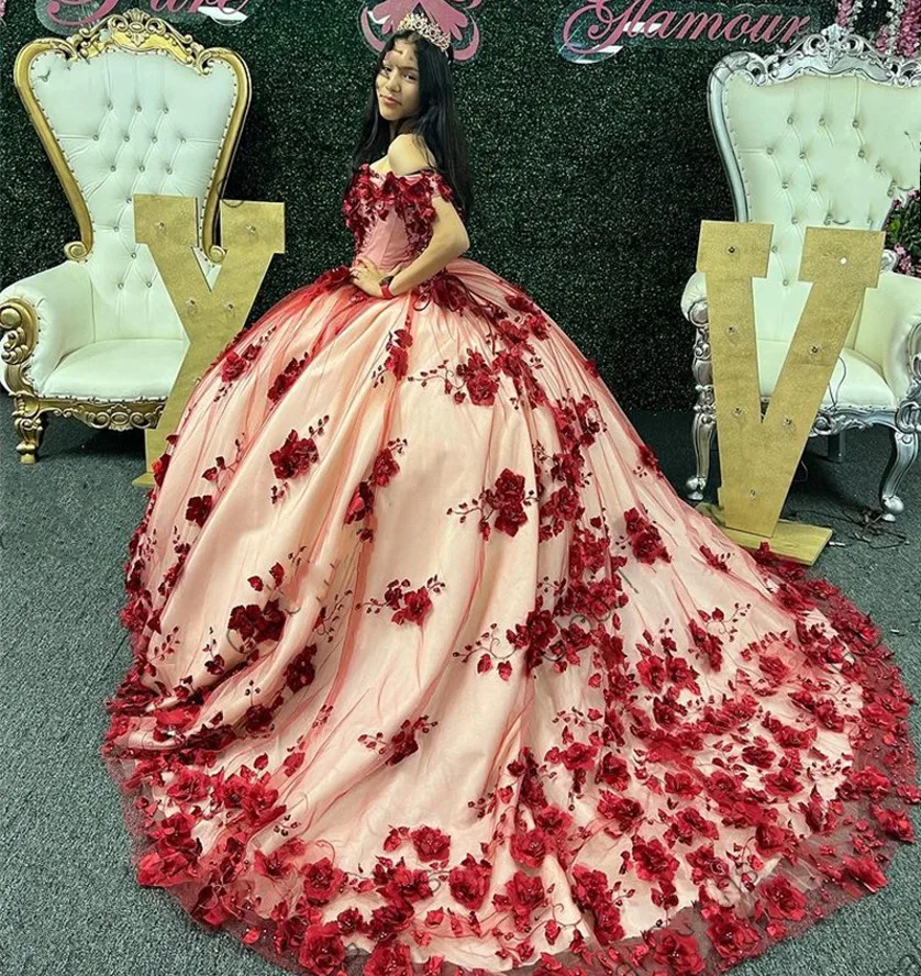 Cenerentola Red Quinceanera abiti in rilievo formale Prom 3D fiori Lace Up abiti da laurea Princess Vestidos De 15 aecos 2023