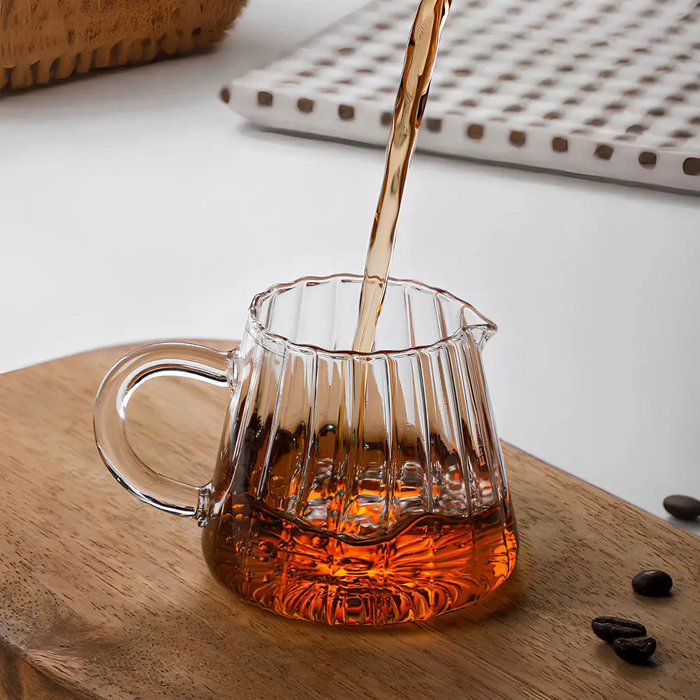 Compact Small Milk Jug Transparent Ribbed Glass Coffee Espresso Milk Frothing Pitcher Mini Beverage Dispenser Frothing Mug