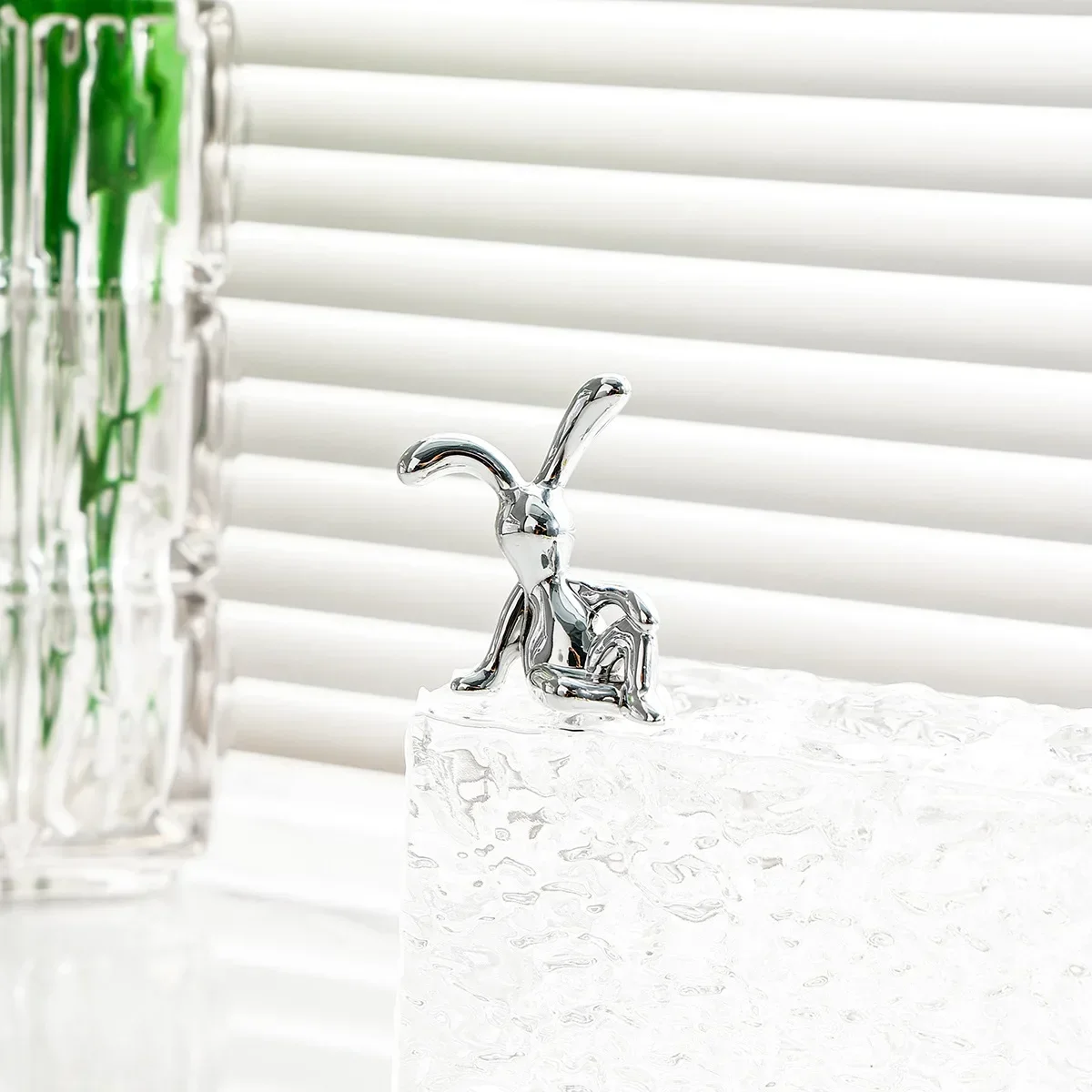 Car Interior Decoration Cartoon Animal Center Console Decor Room Dining Table Desk Figurines Miniatures Ornament Plating Rabbit