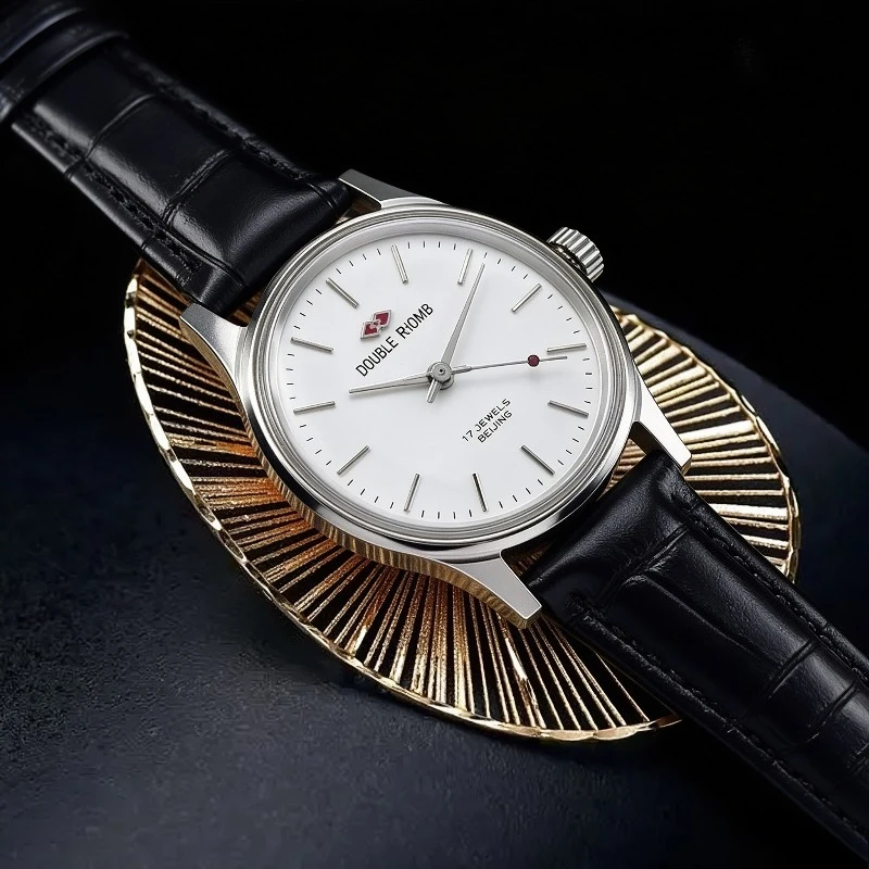 Original Beijing Watch Factory, Medium-sized Watch, Shuangling Brand Manual Mechanical Watch, Diameter 31mm