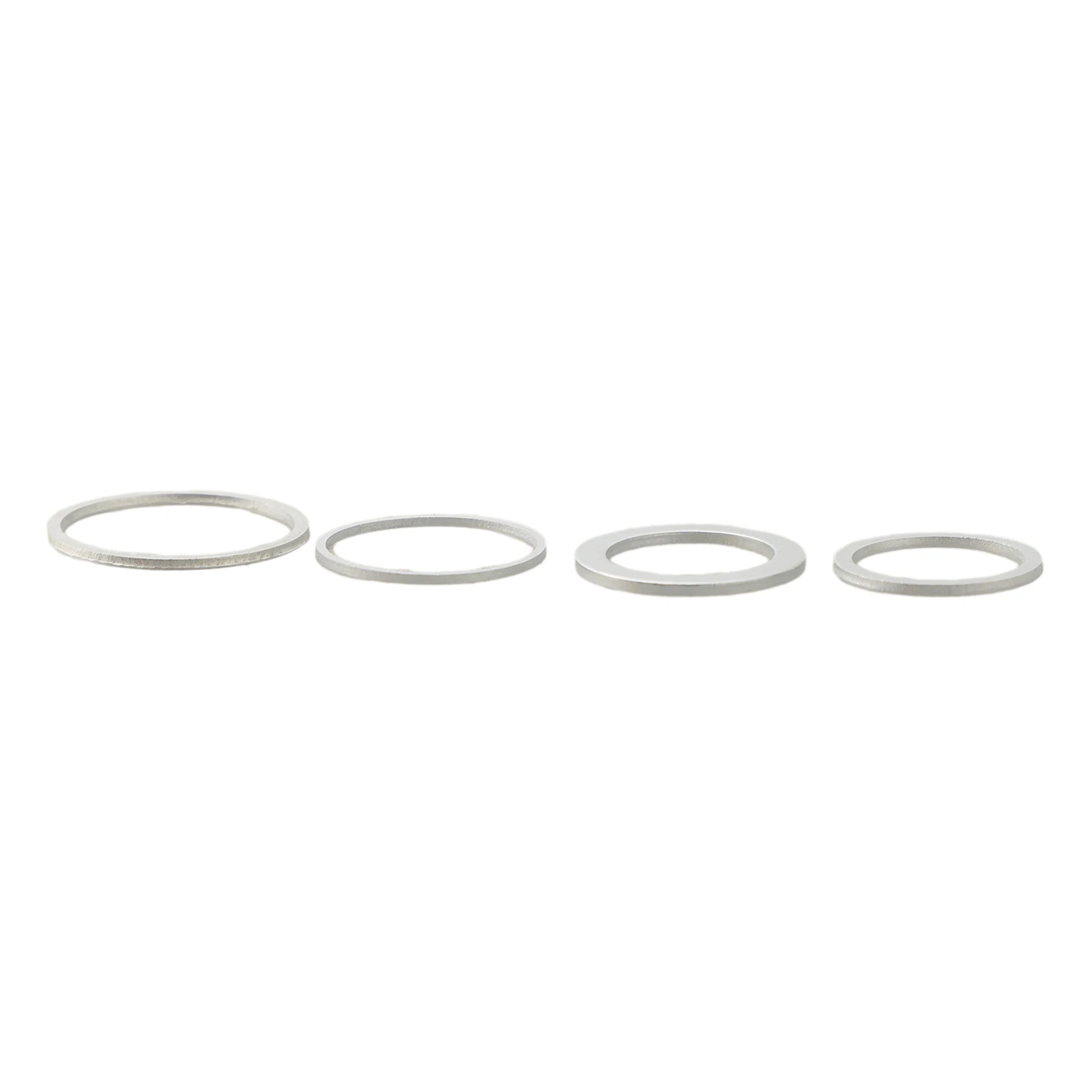 Anillo de sierra Circular, 4 tamaños, 4 piezas, juego de repuesto de Metal de alta calidad, plateado, hoja de sierra Circular portátil, útil
