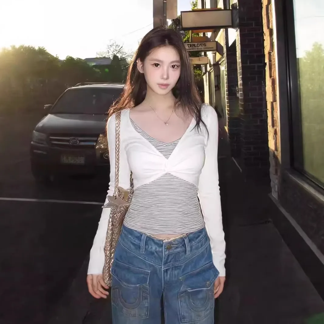 

Patchwork Fake Two Piece Tops Hotsweet Women's T-shirt Long Sleeve Autumn Spring Tops 2000s Clothes Y2k Slim Tshirt Tees