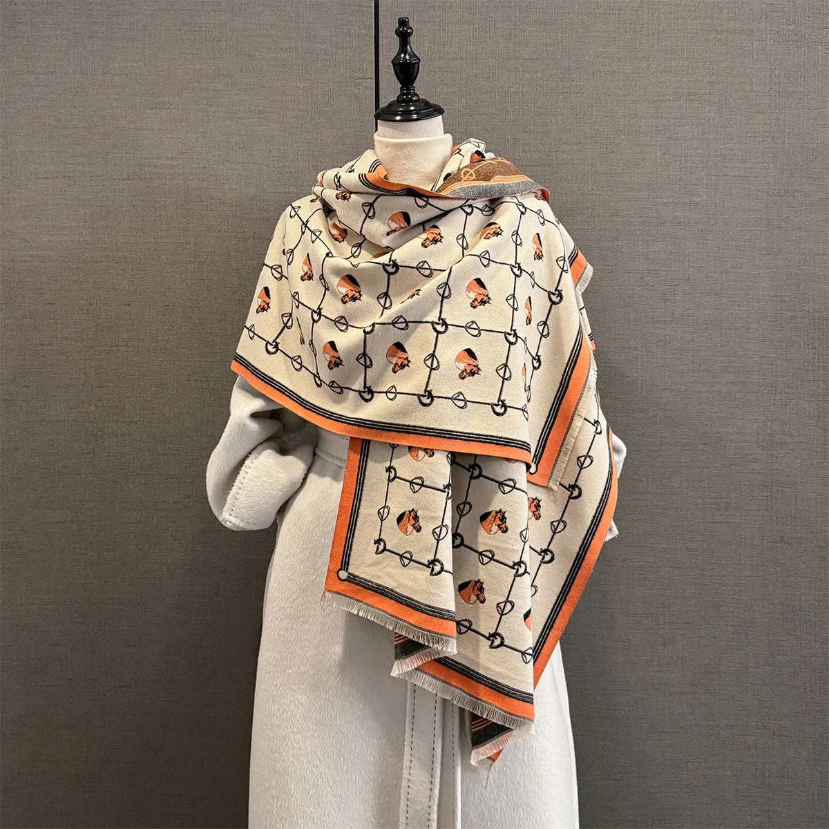 

Новый зимний кашемировый шарф, женский роскошный женский шаль с принтом лошади, шарфы, женское толстое теплое одеяло, подарок, Echarpe, пашмина