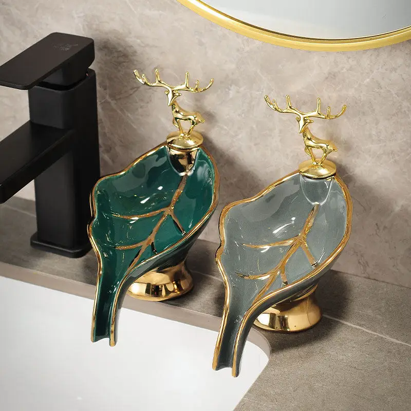 

Light luxury soap box, soap drain rack, no punching, storage device, creative soap dish, bathroom, bathroom, household rack.