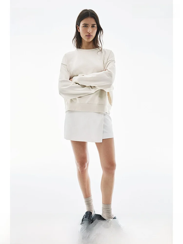 

Женская толстовка H&M премиум-класса с буквенным принтом, свободного кроя, 100% хлопок, с длинными рукавами, круглым вырезом, тонкая, стандартного размера.