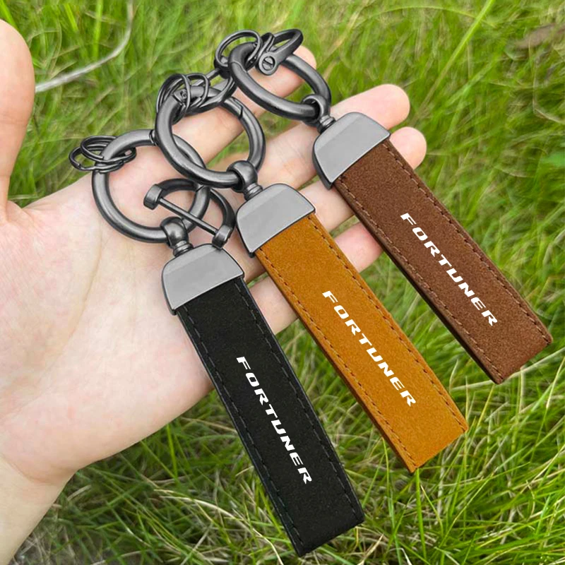 Car Keychain Suede Leather Key Ring Key Chain Car Styling For Toyota Fortuner AN50 AN60 AN150 AN160 With Logo Accessries