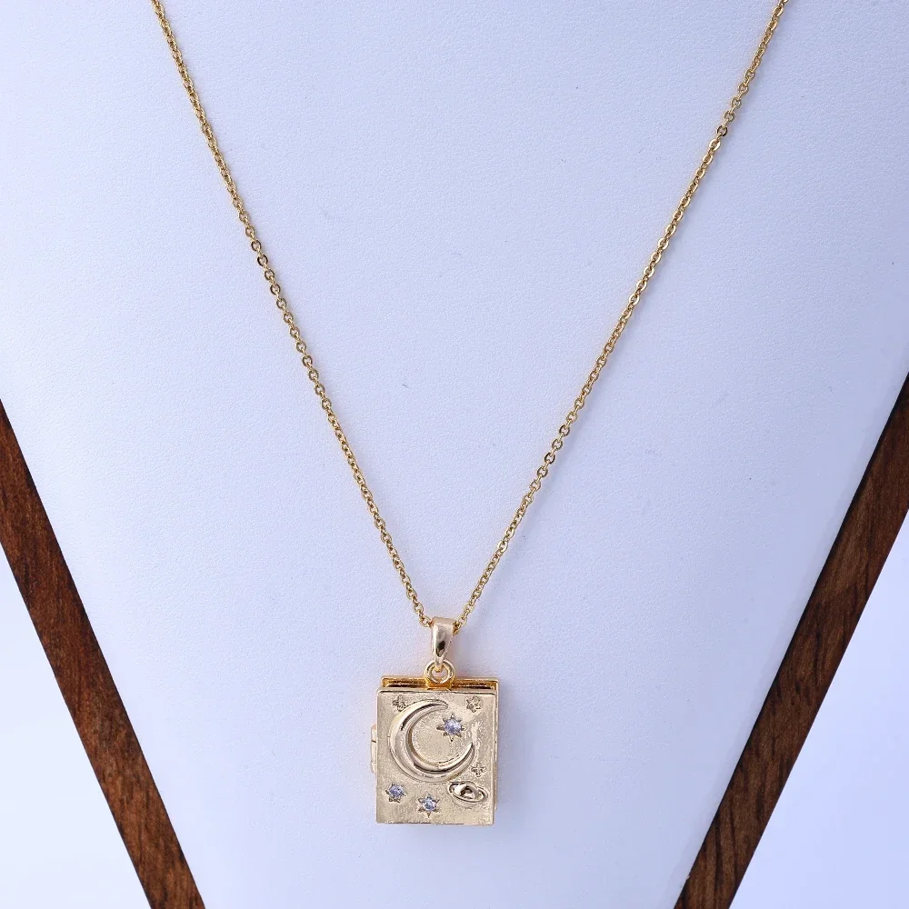 開閉可能な月、星、ダイヤモンドの本が付いた高級ハイエンドネックレス - シンプルでニッチなデザインのジュエリーペンダント装飾