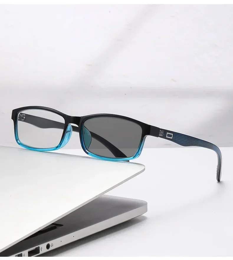 Herren-Presbyopie-Brille mit klassischem Farbverlauf und quadratischem Rahmen, multifokale Lesebrille mit photochrome Linse, 0 bis +4,0 – Detail 15
