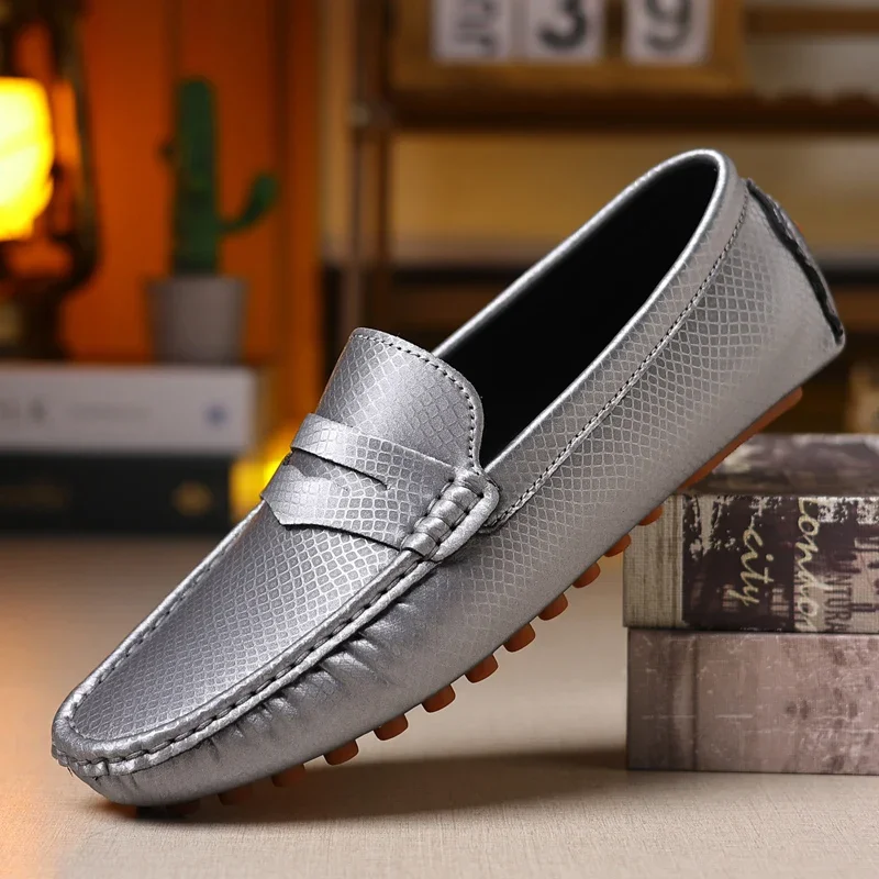 MAEDEF Fashion Men Leather Casual Shoes Soft Lightweight Breathable Slip-on Mens Driving Shoes Comfortable Loafers Moccasins