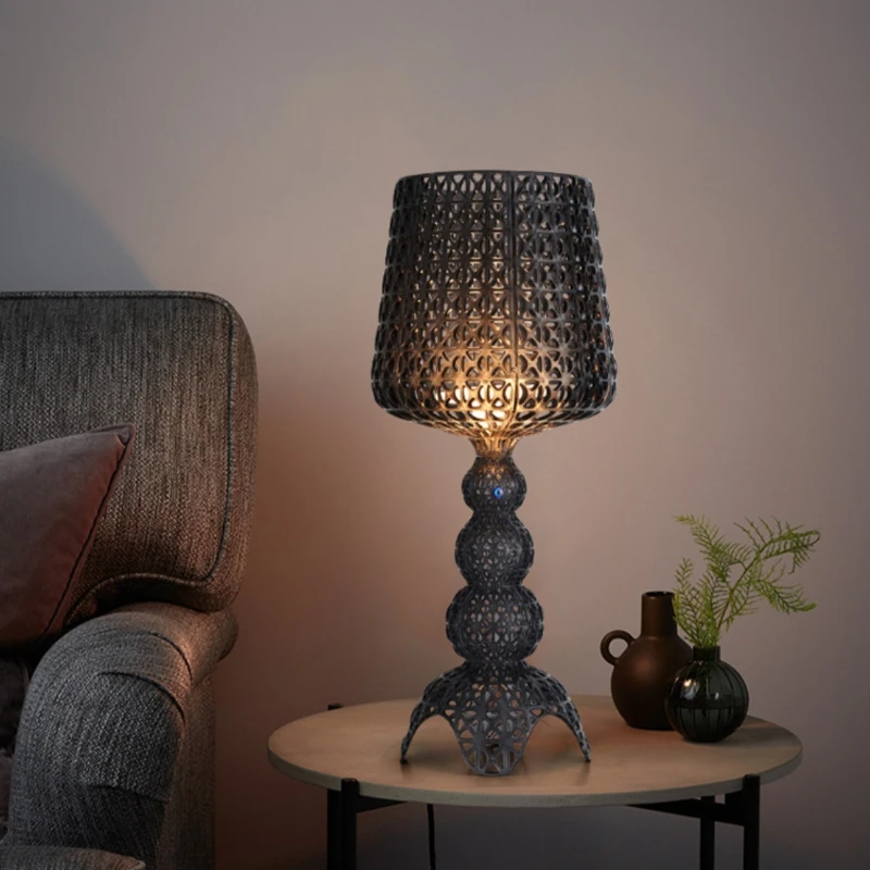 Hollow Out Wine Glass Desk Lamp Personalized Creativity Table Light Living Room Bedroom Lighting Lamps Desk Accessories Lights
