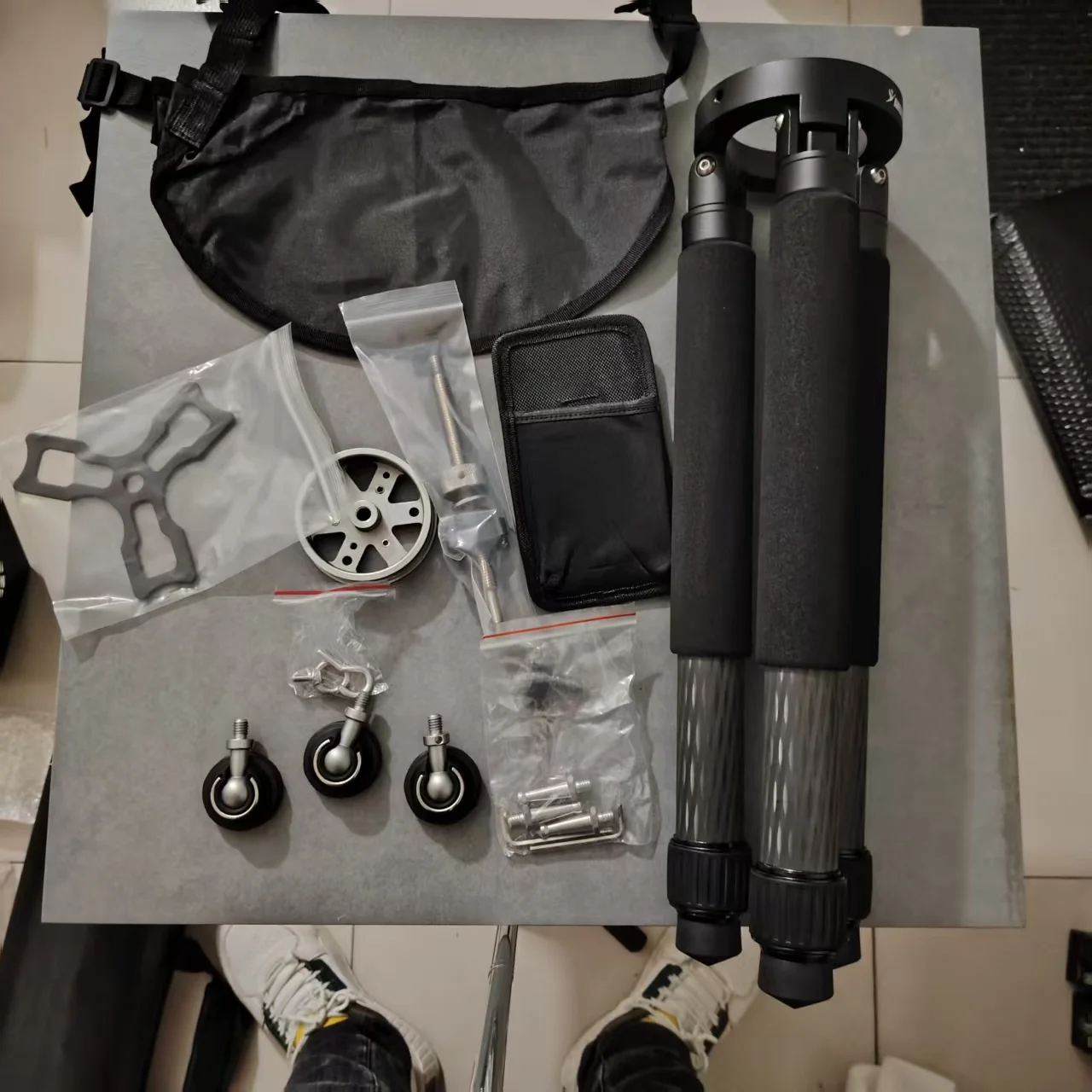 1Set Angeleyes CF-50 Carbon Fiber Tripod Equatorial Mount Tripod 50KG High Load Capacity Telescope Accessories