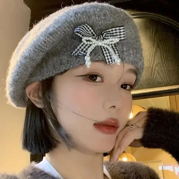 Japan-style Small Fresh Rabbit Fur Beret for Women Simple and