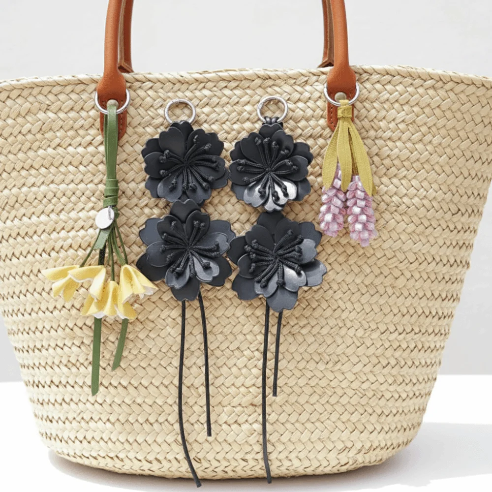 Trendy Purple Pu Leather Flower Pendant Hanger Weave Pu Flower Keychain Handmade Lavender Bag Charm Men