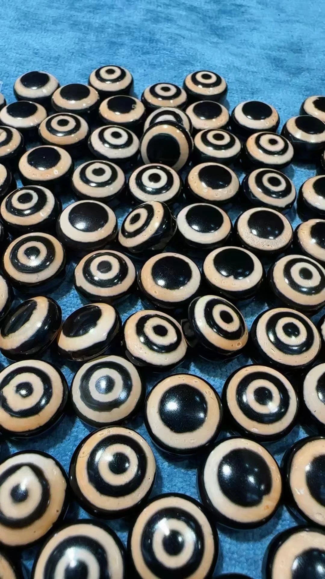 20pcs/lot Yangban sheep Eyes Heaven Eyes 16mmA big Size Tianzhu Natural agate Beads Pendant Collection